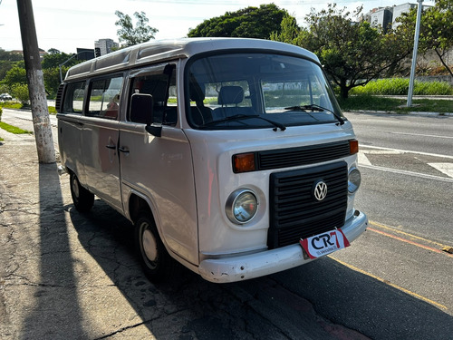 Volkswagen Kombi 1.4 Standard Total Flex 3p