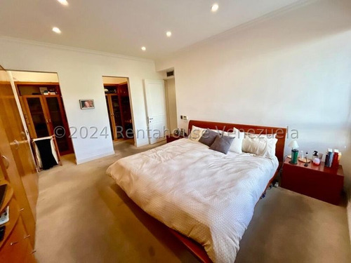 Carla Gonzalez Apartamento En Venta En La Alameda Mls #24-15281 Gt