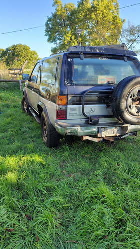 Nissan Pathfinder 2.4 4x4