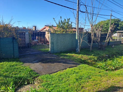 Musetti Vende En La Paz: Excelente Propiedad Con 3 Dormitorios Y Demás Comodidades.