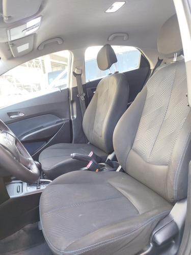 Hyundai HB20X Hyundai HB20X Style 1.6 (Aut) (Flex)