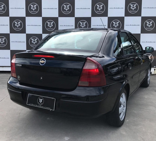 Corsa `premium 1.4 Gnv 2011/2012