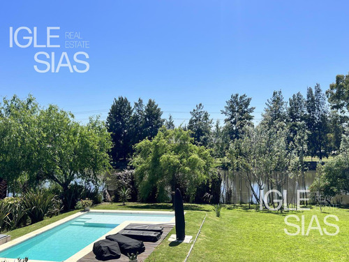 Casa Al Lago En Venta 4 Dormitorios Barrio El Encuentro, Tigre