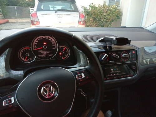 Volkswagen Up! 2019 1.0 Cross Up!