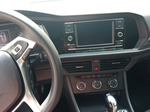 Imagen 14 de 15 de Volkswagen Jetta 2019 2.5 Comfortline Tiptronic At