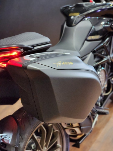 Imagen 6 de 25 de Mv Agusta Turismo Veloce Lusso Scs Entrega Inmedita! Touring