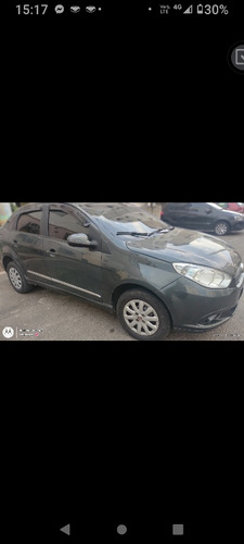 Fiat Grand Siena 1.6 16v Essence Flex 4p