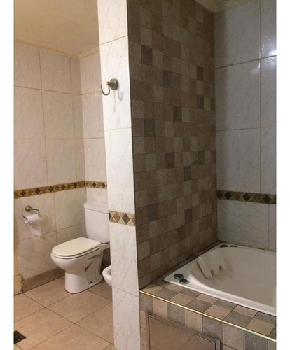 Imagen 6 de 14 de Muy Linda Casa S/lote Propio Reciclada. Real Oportunidad!