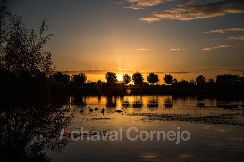 Terreno Lote En Venta Al Lago En Barrio Ceibos - Puertos