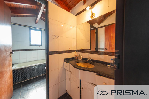 Casa- 5 Dorm- Urca
