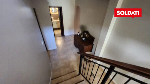 Highland Park Cc, Alberti, Casa En Venta.