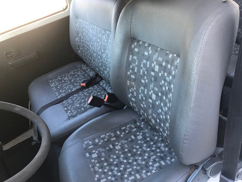Volkswagen Kombi 2010 - 9 Lugares - Unico Dono - 2010