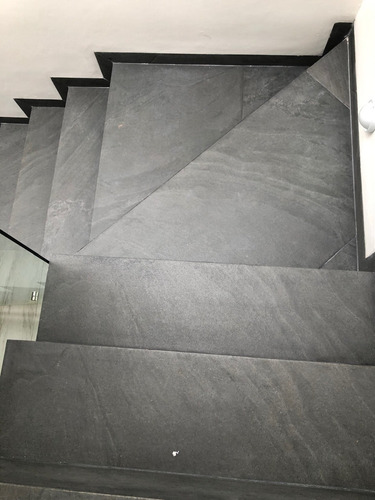 Hermosa Residencia En Venta En Solares