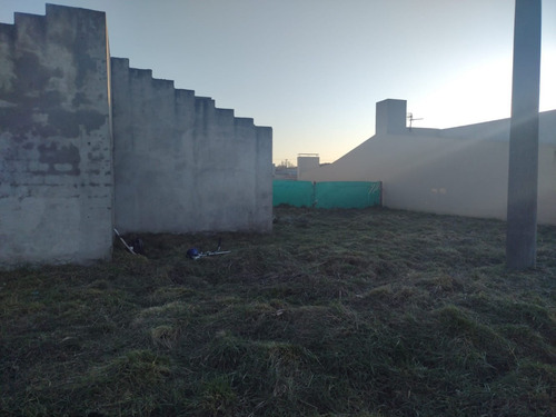 Imagen 3 de 8 de Venta Casa A Terminar, Construcción De 130 M2