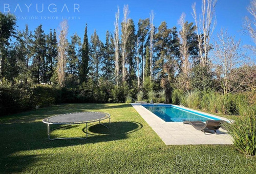 Venta Casa - Barrio Privado St. Matthews Village / Pilar