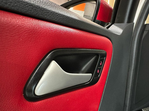 Volkswagen Fox 1.6 MSI PEPPER 16V FLEX 4P AUTOMATIZADO