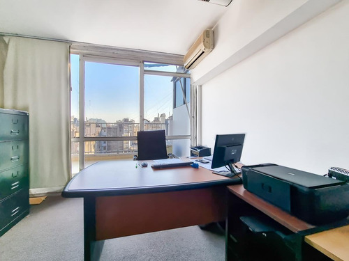 Imagen 6 de 15 de Departamento Monoambiente Piso Alto - Barrio Norte - Balcon Terraza