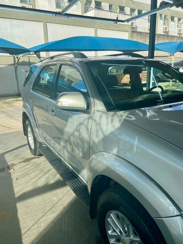 Toyota SW4 3.0 Srv 5l 4x4 Aut. 5p 163 hp