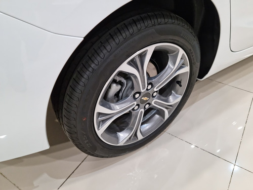 Imagen 6 de 15 de Chevrolet Cruze Premier 4 Puertas Automatico 2022 Iort2555