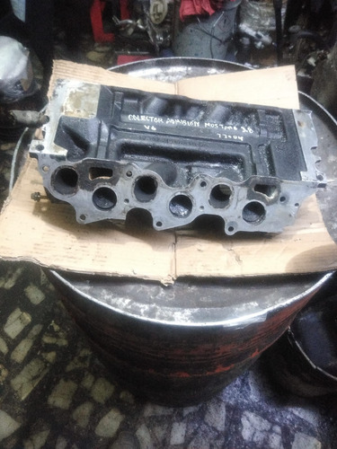 Colector De Admisión Inferior Ford Mustang 3.8 V6 99-04 (Usado)