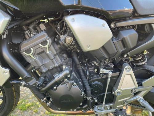 Imagen 4 de 17 de Honda Cb 1000 R (no Z 1000 - Mt - Z 900 - Diavel - Brutale )