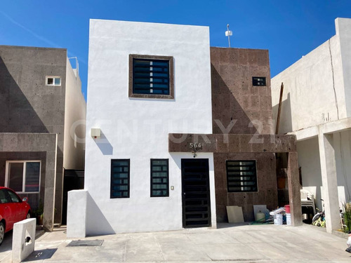 Venta Casa En Ramos Arizpe Fracc Privado Gran Hacienda