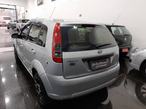 Ford Fiesta 1.0 Mpi Hatch 8v Flex 4p Manual