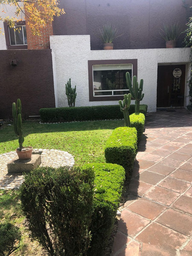 Casa En Renta Ubicada En Chiluca, Atizapán De Z. Cod. Er990