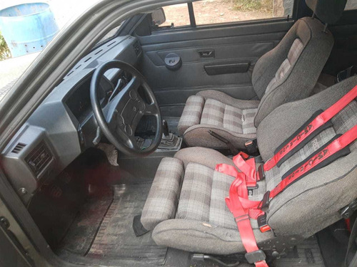 Imagem 5 de 5 de Volkswagen Voyage Gl