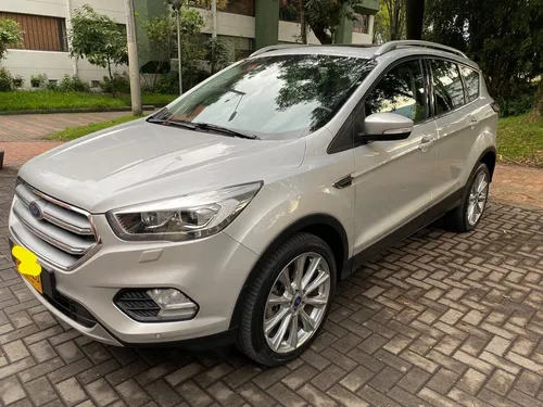 Ford Escape 2.0 Titanium