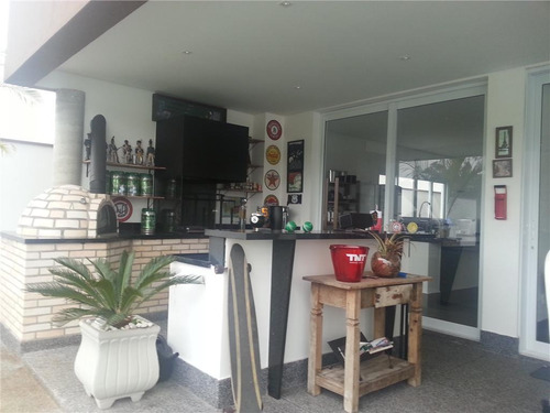 Imagem 7 de 30 de Casa Com 4 Dormitórios À Venda, 400 M² Por R$ 2.650.000,00 - Golf Village - Carapicuíba/sp - Ca1185