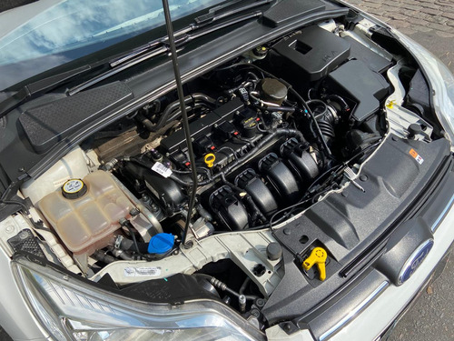 Ford Focus III 2.0 Sedan Se Plus At6
