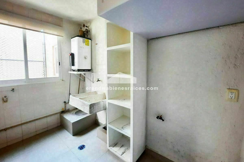 Departamento En Renta Plaza Artz Jardines Del Pedregal.