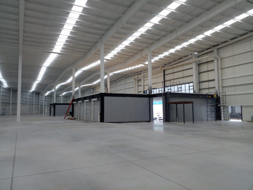 Bodega En Renta Cuautitlán, 3,425 M2. Andenes, Parque Industrial.