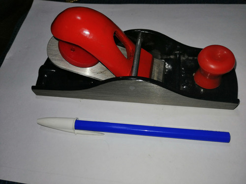 Garlopa Para Carpinteria De 17 Cm X 5 Cm De Ancho (Usado)