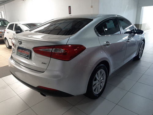 Kia New Cerato 1.6 Sx3 Automático 6 Marchas Ar Digital