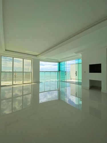 L´essence - Frente Mar - 203