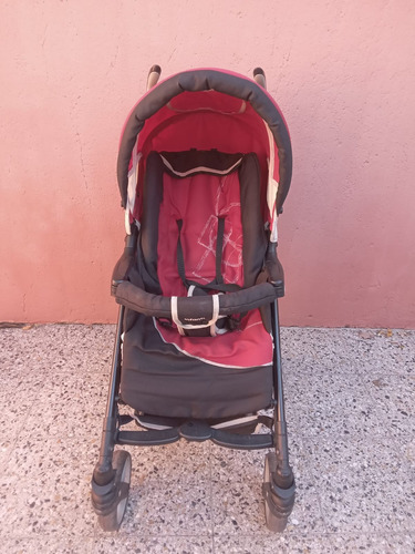 Cochecito Paraguitas Infanti Metro Reforzado Rojo Negro Y Blanco (Usado)