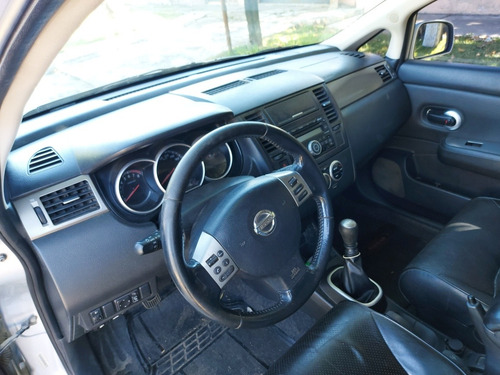 Nissan Tiida 1.8 Tekna 5 P 2012