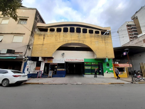 Imagen 2 de 5 de Cochera En Venta En Barrio Sur