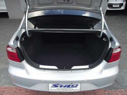 Volkswagen Voyage 1.6 Msi Total Flex 4p