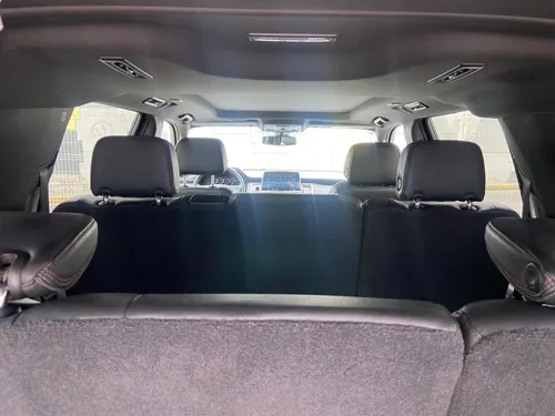 Chevrolet Suburban 5.3 Rst 4X4 At