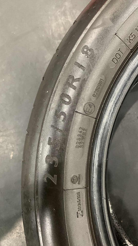 Pneu 235/50r18 97v Sp Sport Maxx Gt Runflat Dunlop Usado (Usado)