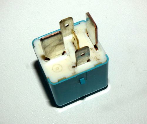 Relay Denso Multifuncion 90987-04010 Original Toyota (Usado)