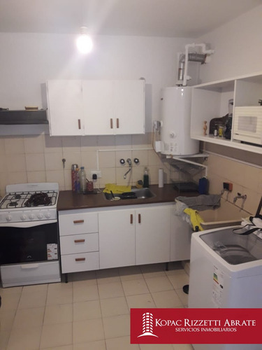Imagen 2 de 8 de Carlos Paz (h. Irigoyen 700) - Venta Edificio De Departamentos.