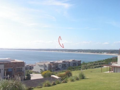 Apartamento En Alquiler Temporario En Hermoso Complejo Sobre Ruta Panorámica De Punta Ballena- Ref: 885