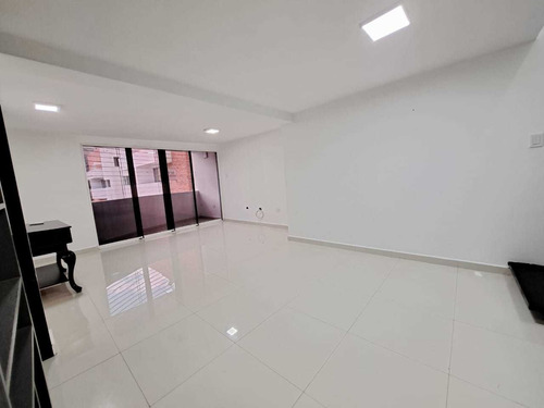 Imagen 4 de 20 de Rosaura Cortez Vende Apartamento Duplex En San Diego Res. Cumbres De San Diego Cerca De Fin De Siglo