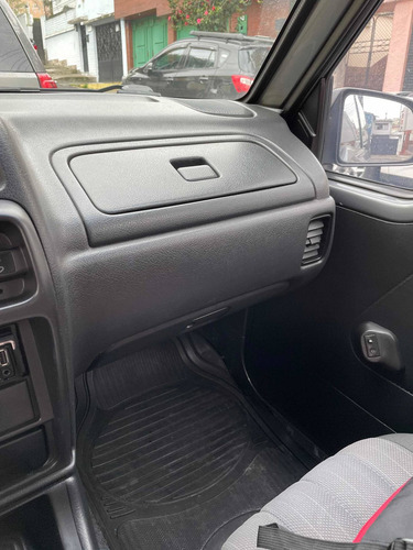 Imagen 10 de 15 de Chevrolet Vitara Tres Puertas Std
