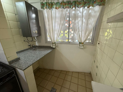 Venta Depto 3 Amb. Balcon Y Cochera En Caballito
