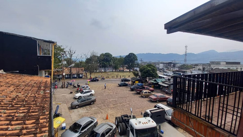 Propiedad Comercial En Terminal De Pasajeros En Venta